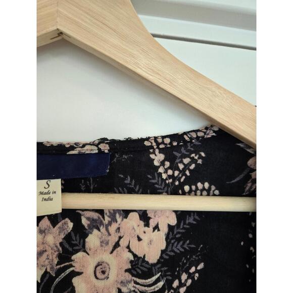 Francesca's Collection Floral Kimono Robe - Picture 4 of 6